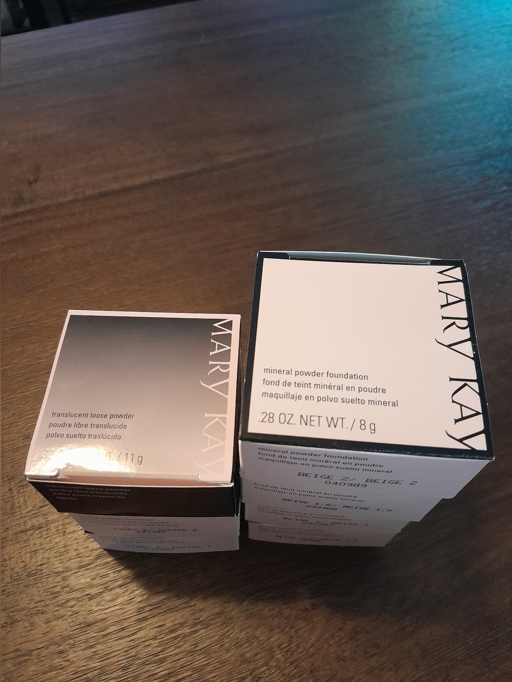 Mary Kay  Mineral Powder Foundation - Beige 1